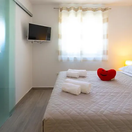Jasa Deluxe Apartment Makarska