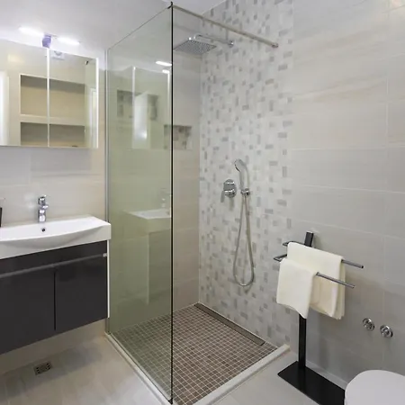 Jasa Deluxe Appartement Makarska