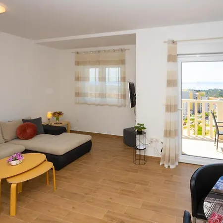 Jasa Deluxe Apartment *