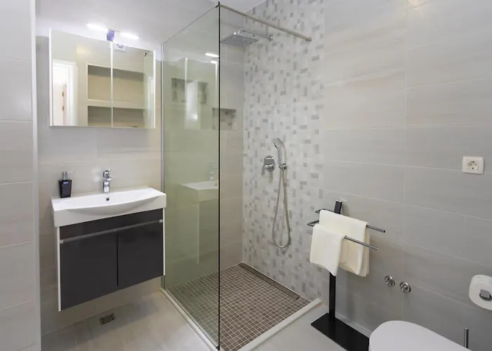 Jasa Deluxe Apartamento Makarska