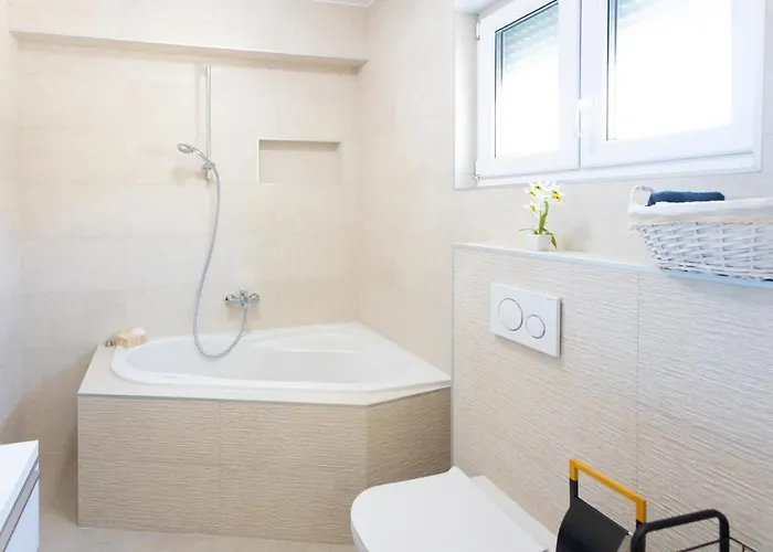 Jasa Deluxe Apartamento Makarska