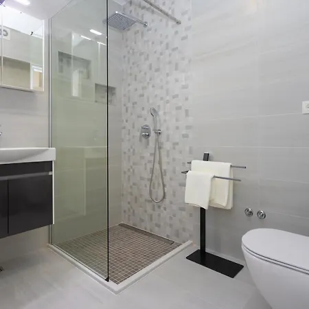 Jasa Deluxe Apartment *