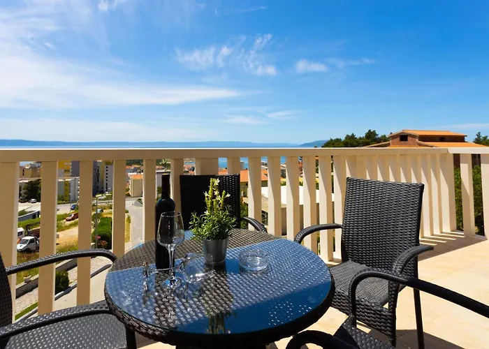 Jasa Deluxe *